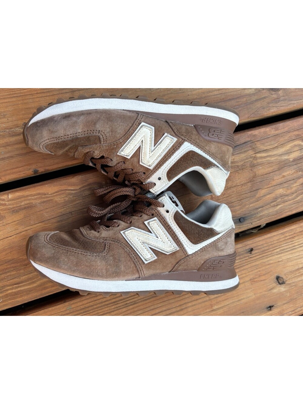 New Balance 574 True Brown Classics Suede Women Size 7 - Picture 1 of 9